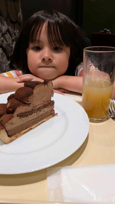 Umeda Sky, pizza for dinner, and Maylin has cake twice in one day – Day 21 – Sep 23, 2025