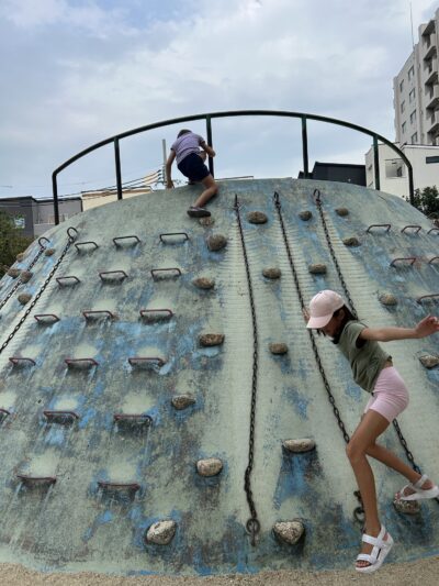 Settling in in Osaka, grocery store and playground – Day 18 – Sep 20, 2025