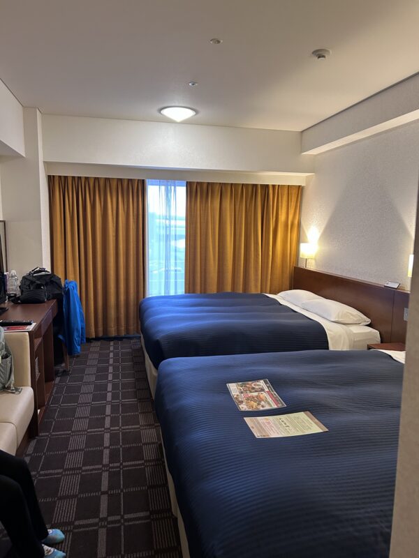 A hotel night to end our Japanese adventure – Day 86 – Nov 27, 2025