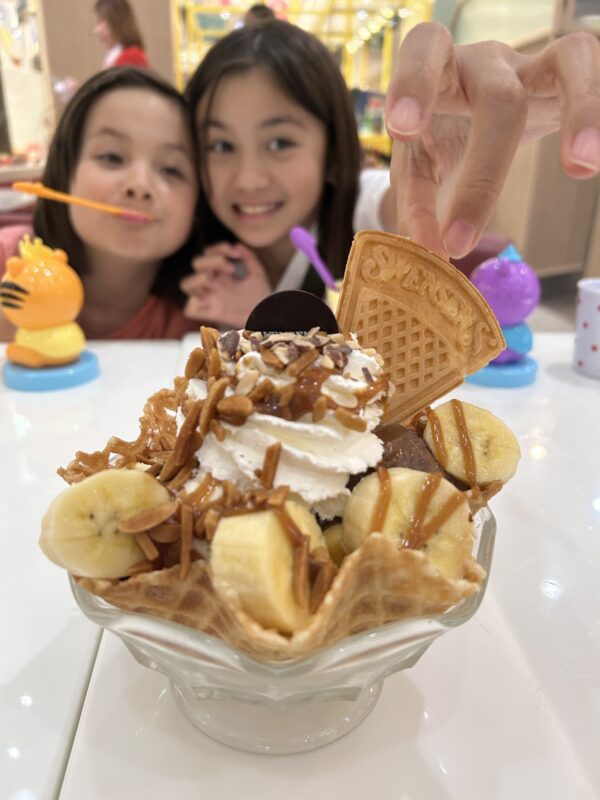 Crazy lady brings family on long hot walk – Day 98 – Dec 9, 2025